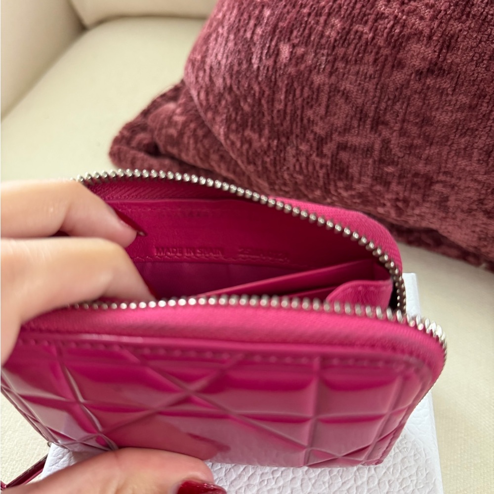 Dior Pink Zip Keychain Wallet & Cardholder - Picture 3 of 10